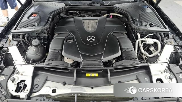 Mercedes-Benz E-Class W213 id 4562978 из Кореи 31