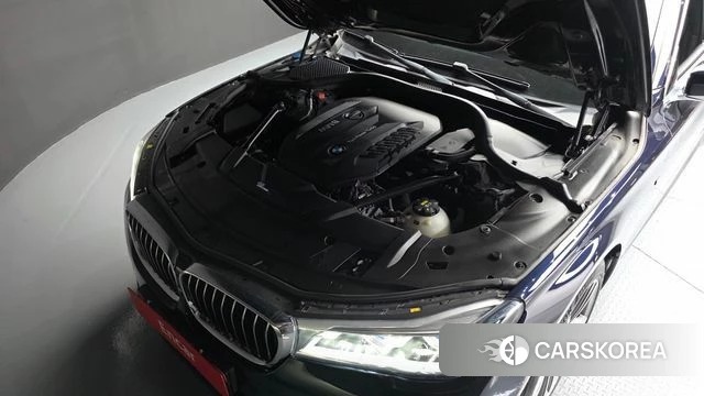 BMW 7 Series (G11) id 4647855 из Кореи 16