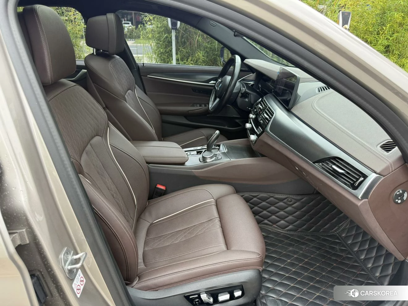 BMW 5 series PHEV id 4454641 из Китая 14