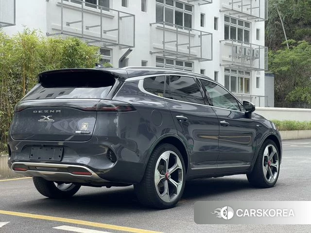 Denza X PHEV 2020 Темно-серый из Китая, фото 6