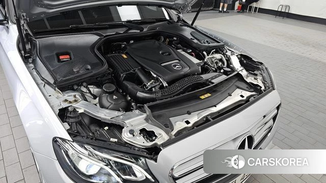 Mercedes-Benz E-Class W213 id 4713432 из Кореи 29