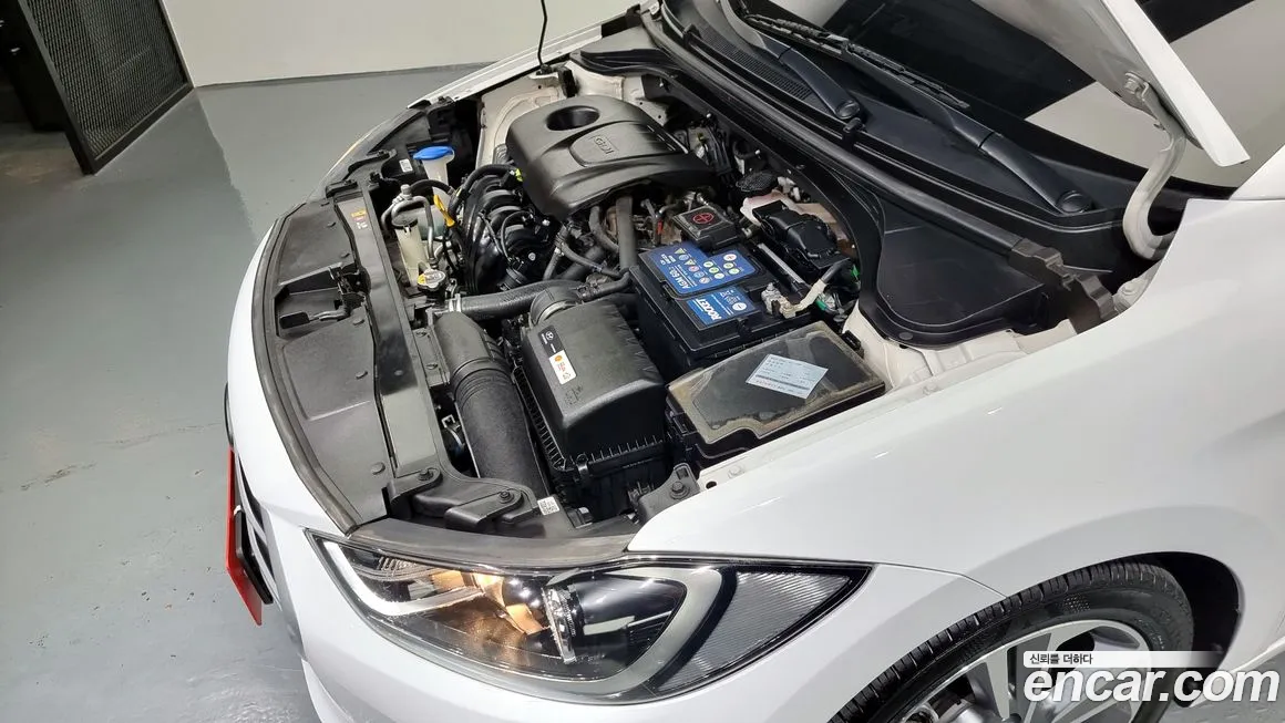 Hyundai Avante AD id 2065683 из Кореи 16