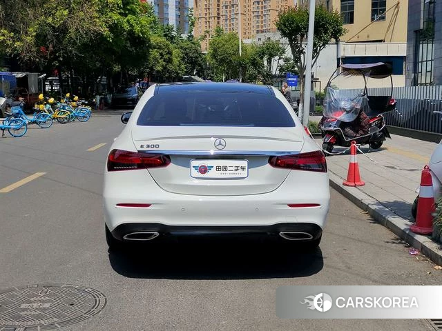 Mercedes-Benz E-class (imported) 2023 Белый из Китая, фото 6