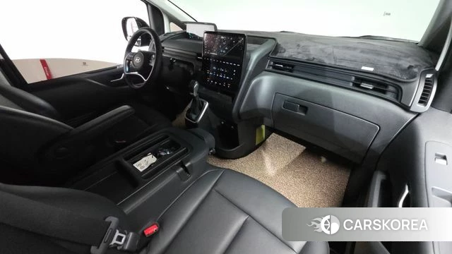 Hyundai Staria id 3963619 из Кореи 16