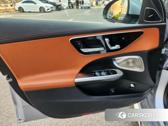 Mercedes-Benz Class C id 4256046 из Китая 10
