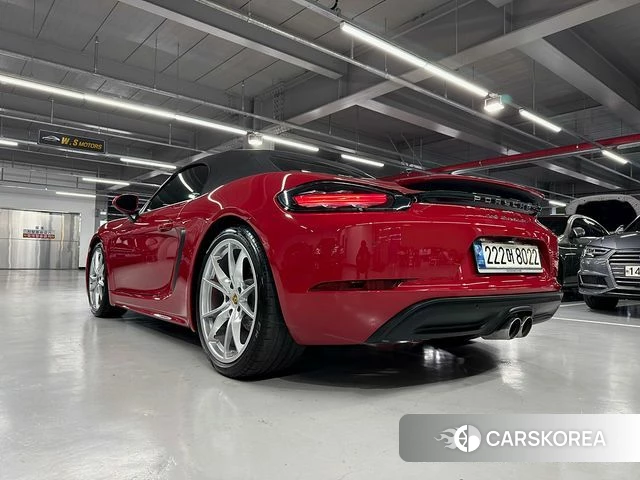 Porsche 718 Boxster id 3860763 из Кореи 16