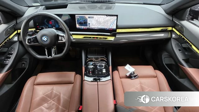 BMW i5 (G60) id 3909718 из Кореи 16