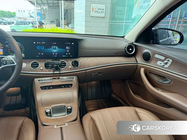 Mercedes-Benz E-class PHEV id 4263752 из Китая 17