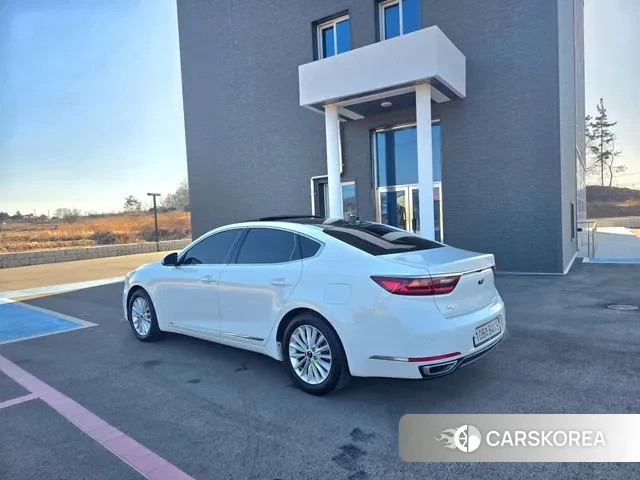 Kia Come New K7 id 3672644 из Кореи 16