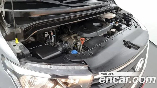 Hyundai The New Grand Starex id 2922574 из Кореи 16