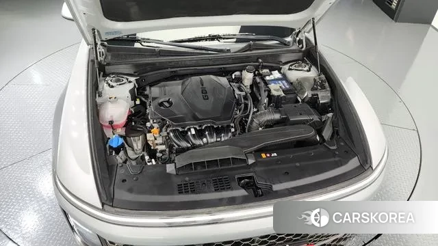 Hyundai Grandeur (GN7) id 3252018 из Кореи 16