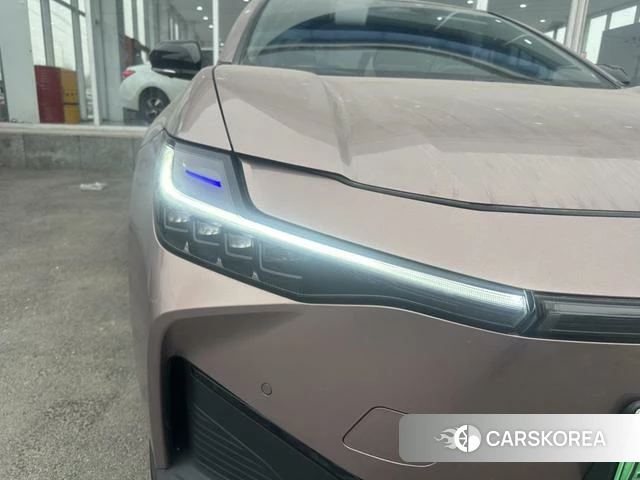 Toyota bZ3 id 4291525 из Китая 17