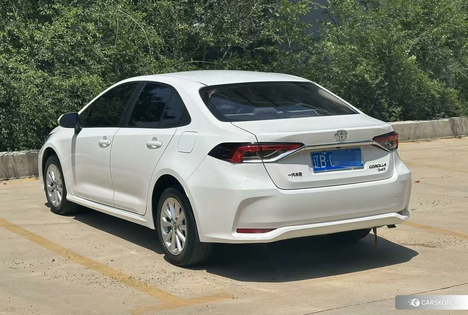 Toyota Corolla 2021 Белый из Китая, фото 6