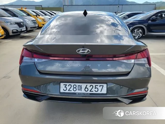 Hyundai Avante (CN7) id 3042273 из Кореи 14