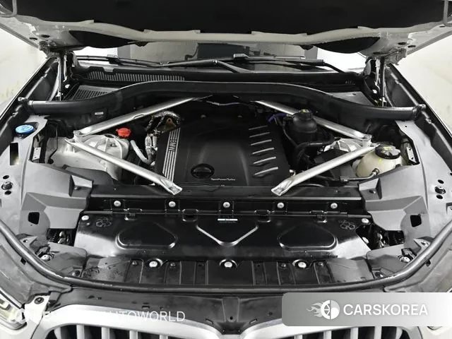 BMW X6 (G06) id 3787749 из Кореи 16