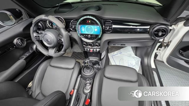 Mini Cooper Convertible id 3805460 из Кореи 16