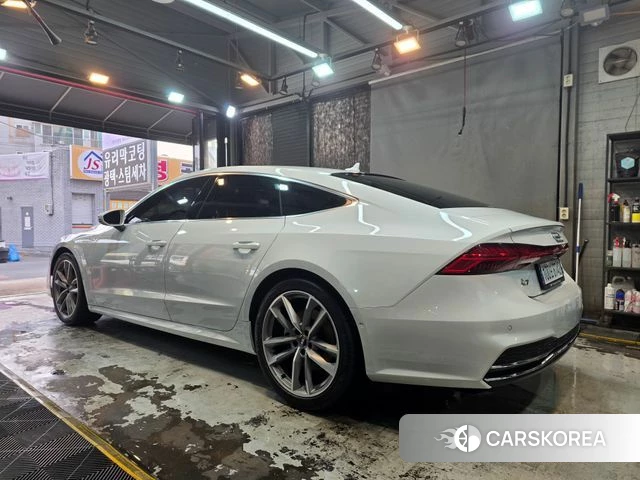 Audi A7 (4K) id 4212021 из Кореи 9