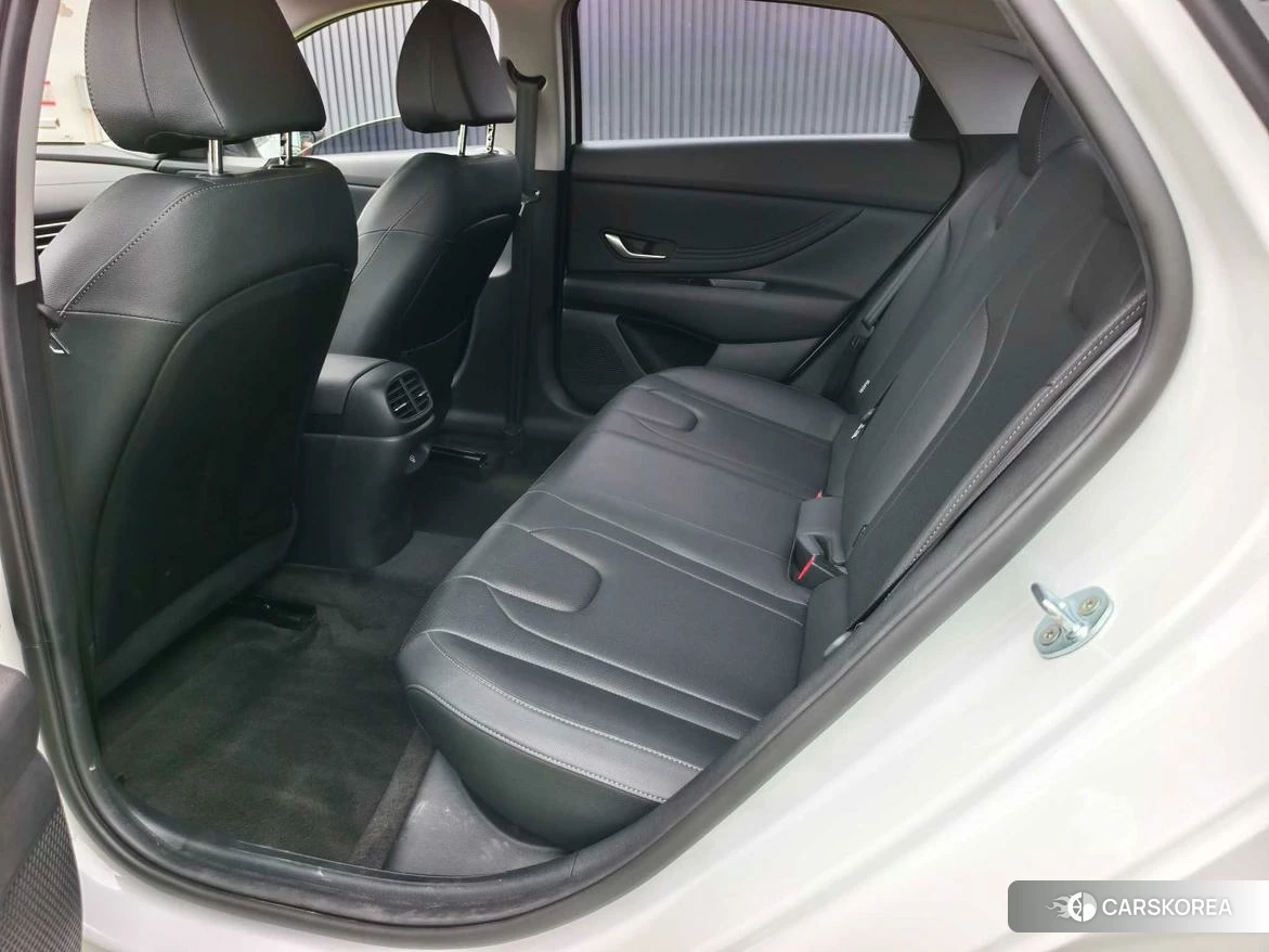 Hyundai Elantra id 4504970 из Китая 17