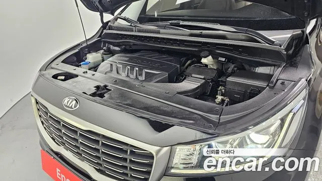 Kia The New Carnival id 2473178 из Кореи 16