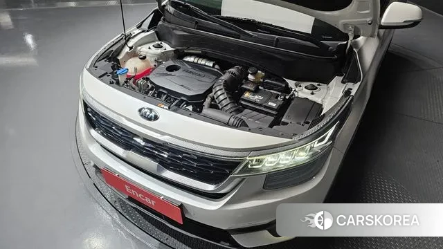 Kia Seltos id 3788564 из Кореи 16