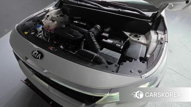 Kia Seltos id 4179759 из Кореи 16