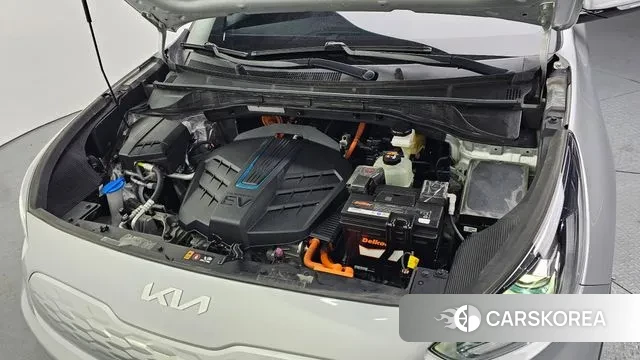 Kia Niro Plus id 3758611 из Кореи 16