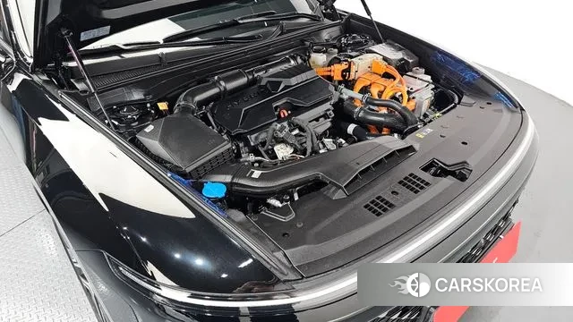 Hyundai Grandeur Hybrid (GN7) id 3769801 из Кореи 16