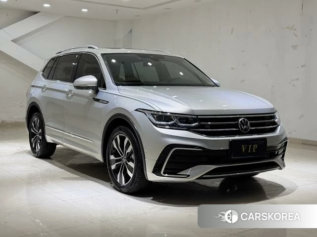Volkswagen Tiguan L id 4217489 из Китая 9