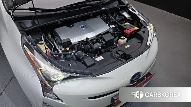 Toyota Prius 4th Generation id 3198581 из Кореи 16