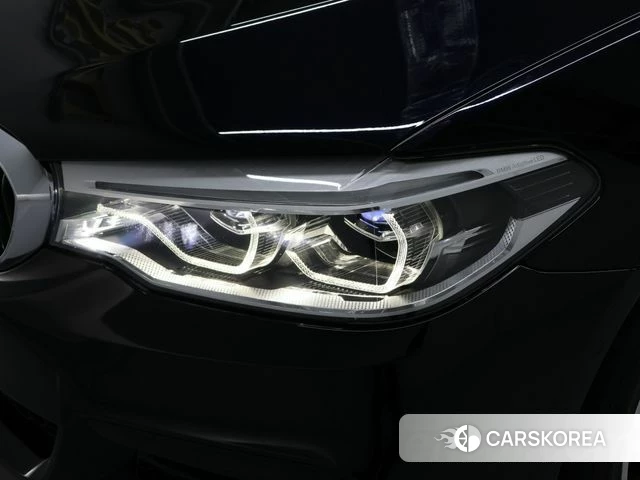 BMW 5 Series (G30) id 4873201 из Кореи 16