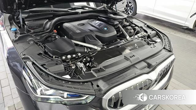 BMW 5 Series (G60) id 4649677 из Кореи 32