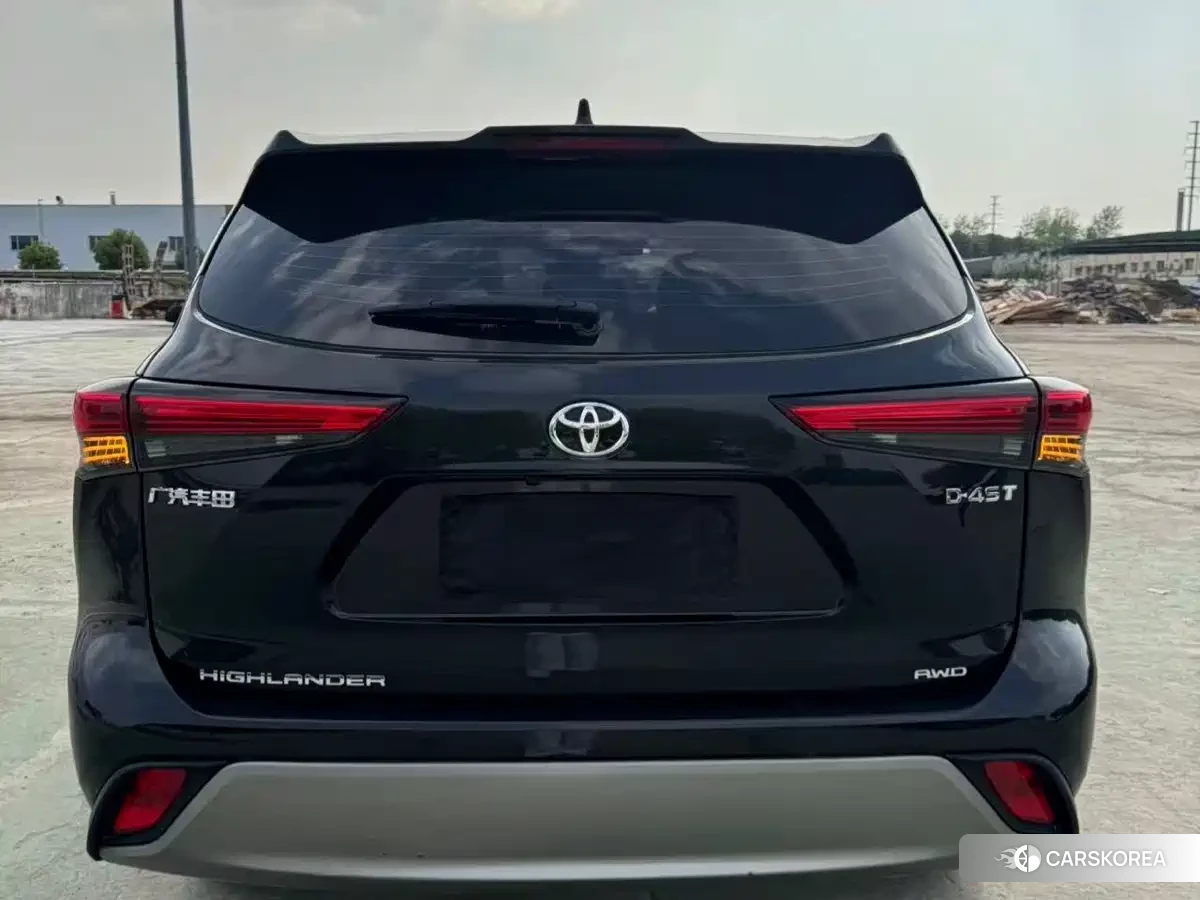 Toyota Highlander 2024 Черный из Китая, фото 6