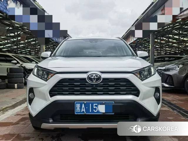 Toyota RAV4 Rongfang 2022 Белый из Китая, фото 6