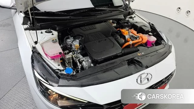 Hyundai Avante Hybrid (CN7) id 2930901 из Кореи 16