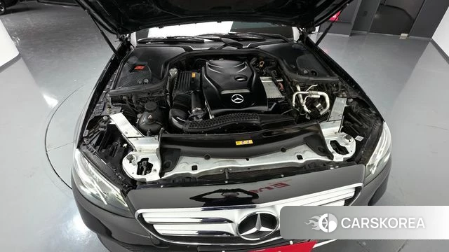 Mercedes-Benz E-Class W213 id 4232584 из Кореи 16