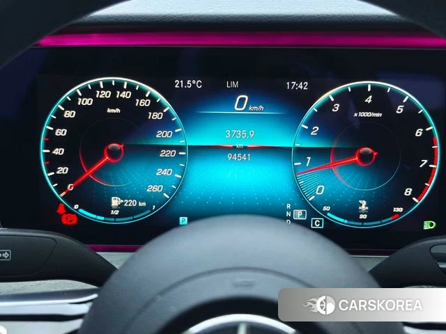 Mercedes-Benz E-class id 4336204 из Китая 9