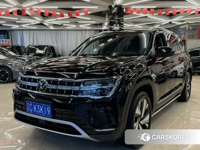 Volkswagen Tourang 2024 Черный из Китая, фото 6