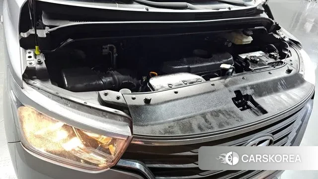 Hyundai The New Grand Starex id 3526069 из Кореи 16