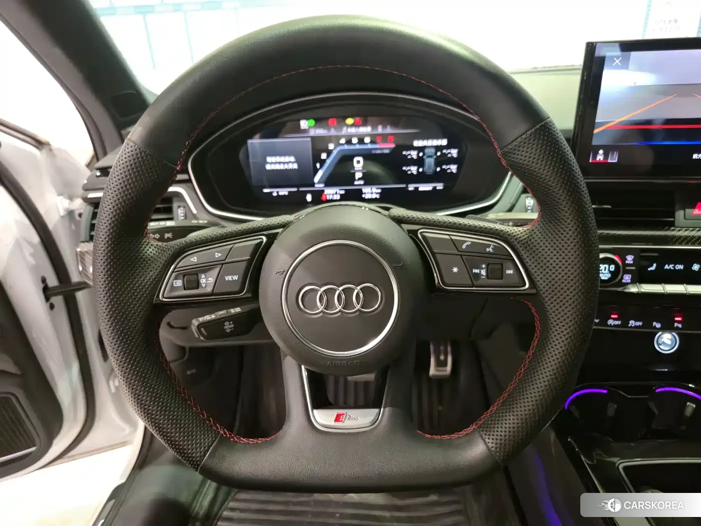 Audi A4L id 4548060 из Китая 19