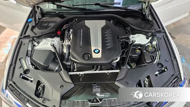 BMW 5 Series (G30) 2018 Белый из Кореи, фото 6