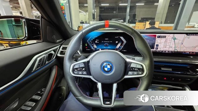BMW i4 2025 Черный из Кореи, фото 6