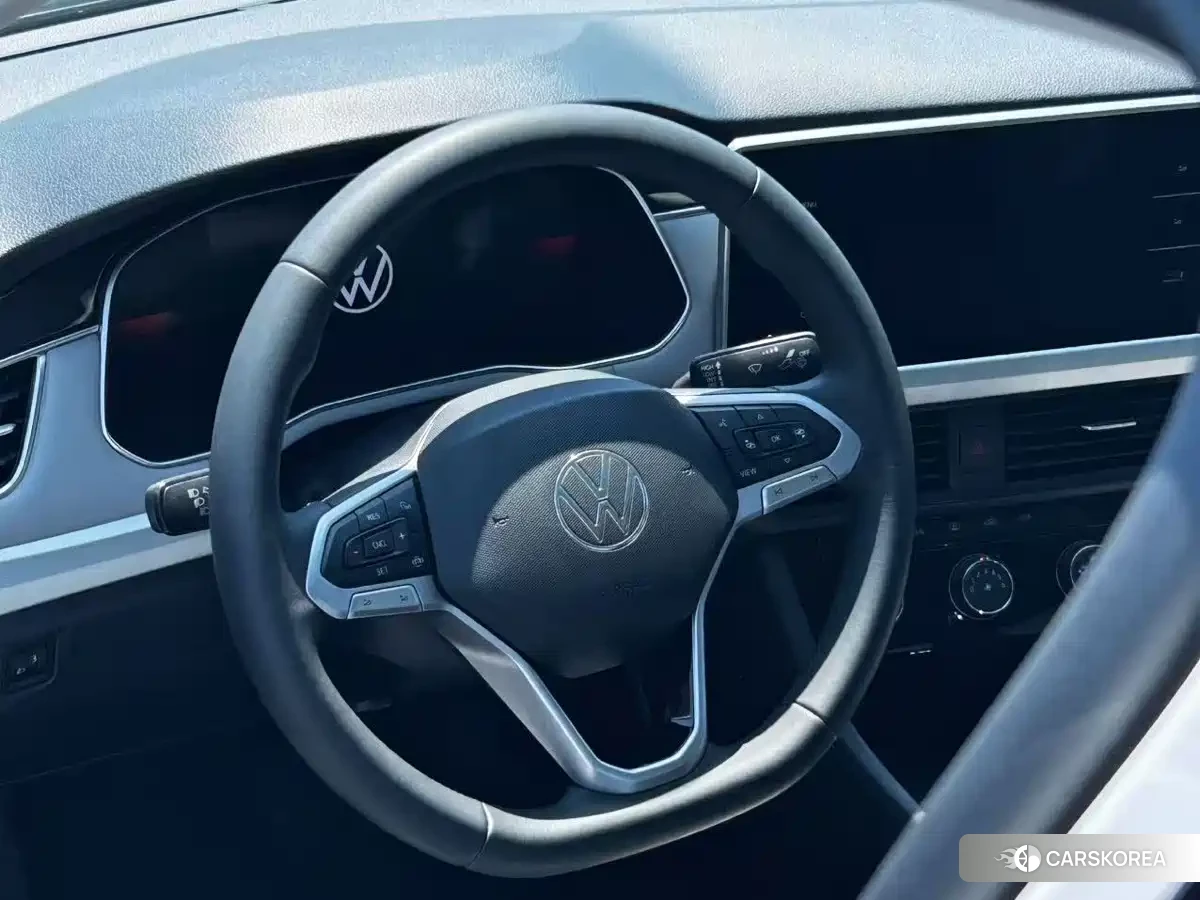 Volkswagen Bora 2023 Белый из Китая, фото 6