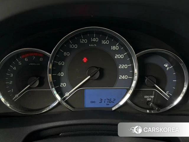 Toyota Corolla 2019 Серебристо-серый из Китая, фото 6