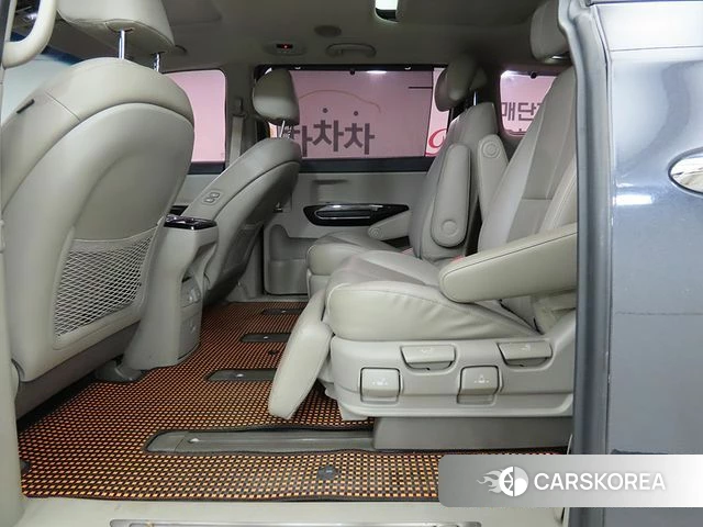 Kia The New Carnival id 4406382 из Кореи 16