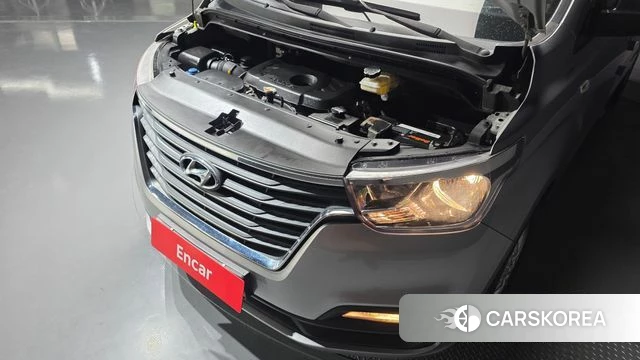 Hyundai The New Grand Starex id 3861400 из Кореи 16