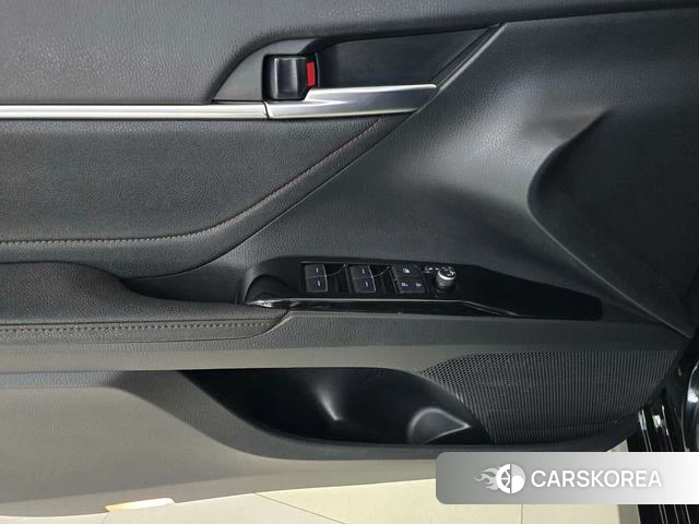 Toyota Camry id 4321186 из Китая 11