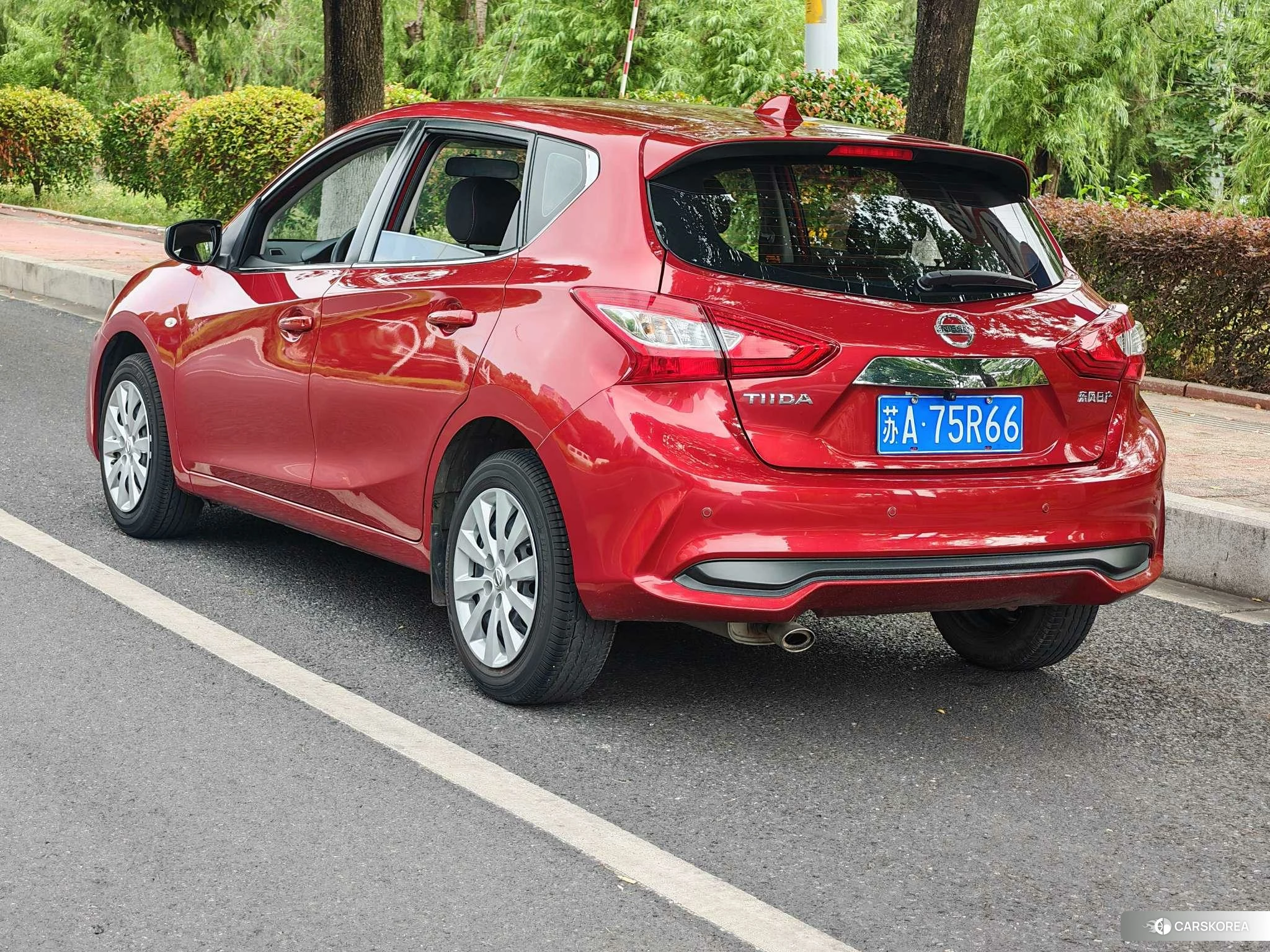 Nissan TIIDA id 4461970 из Китая 11