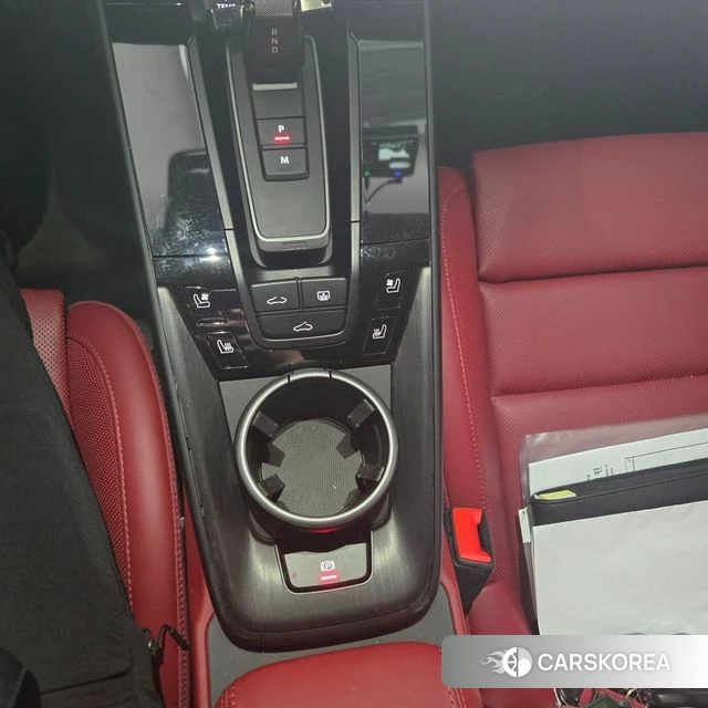 Porsche 911(992) id 4623210 из Кореи 7