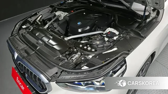 BMW 5 Series (G60) id 3670198 из Кореи 16