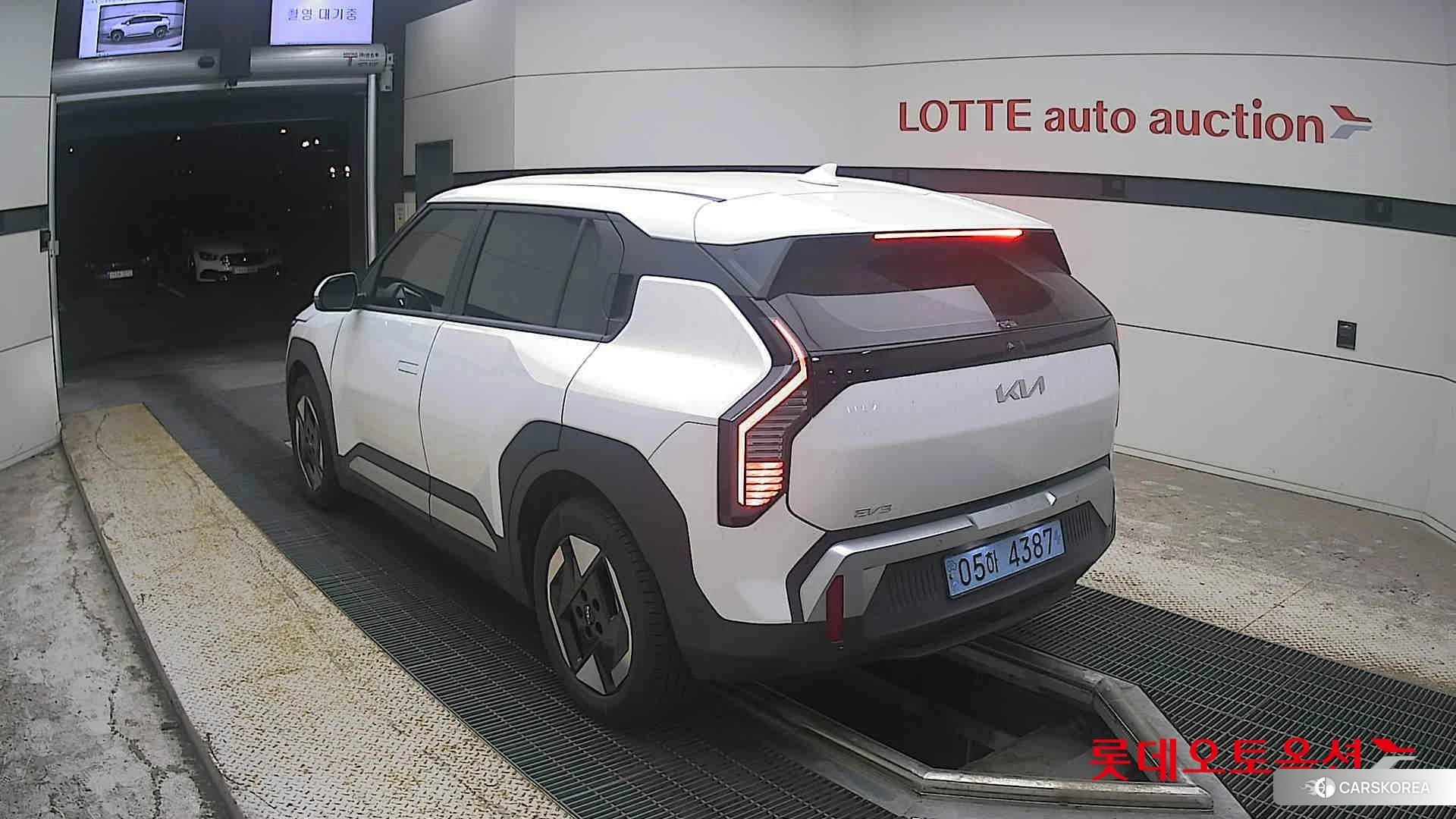 Kia EV3 id 4902360 из Кореи 34